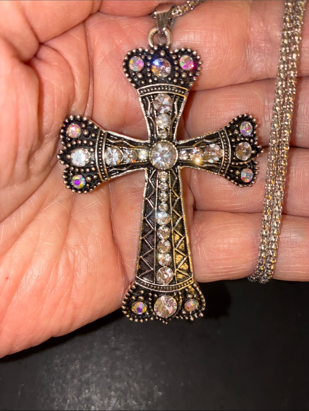 Vintage-Inspired Silver Crystal Cross Pendant Necklace - Clear Crystal